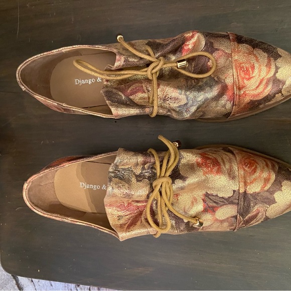Django & Juliette Kotty Vintage Metallic Floral Shoes NEW - Picture 2 of 5